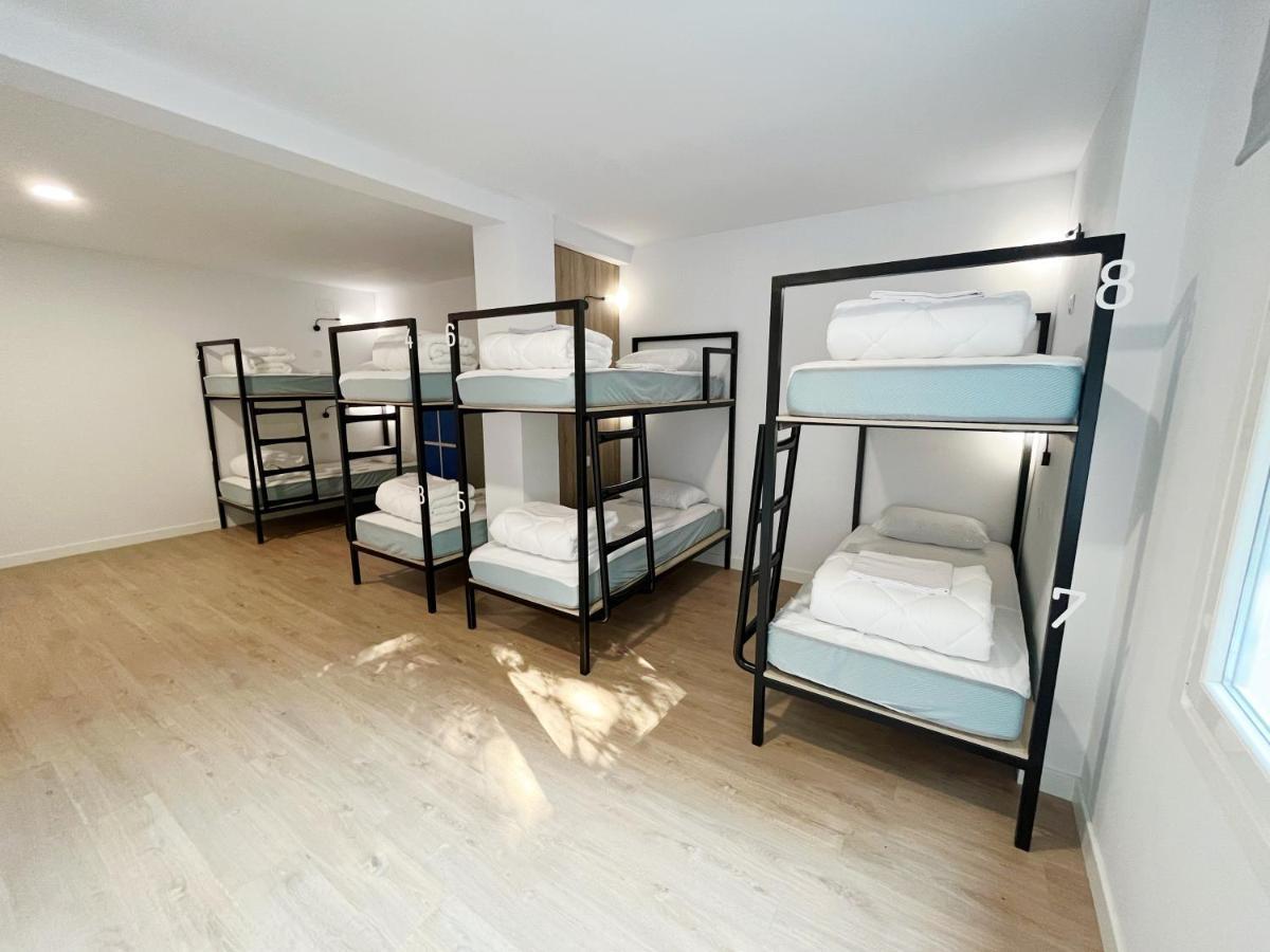 A Troita Hostel Only Pilgrims Solo Peregrinos Tui Extérieur photo