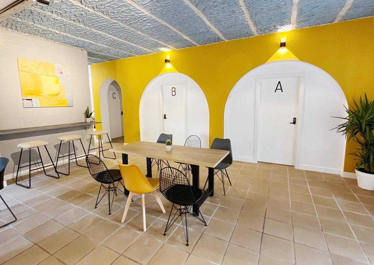 A Troita Hostel Only Pilgrims Solo Peregrinos Tui Extérieur photo
